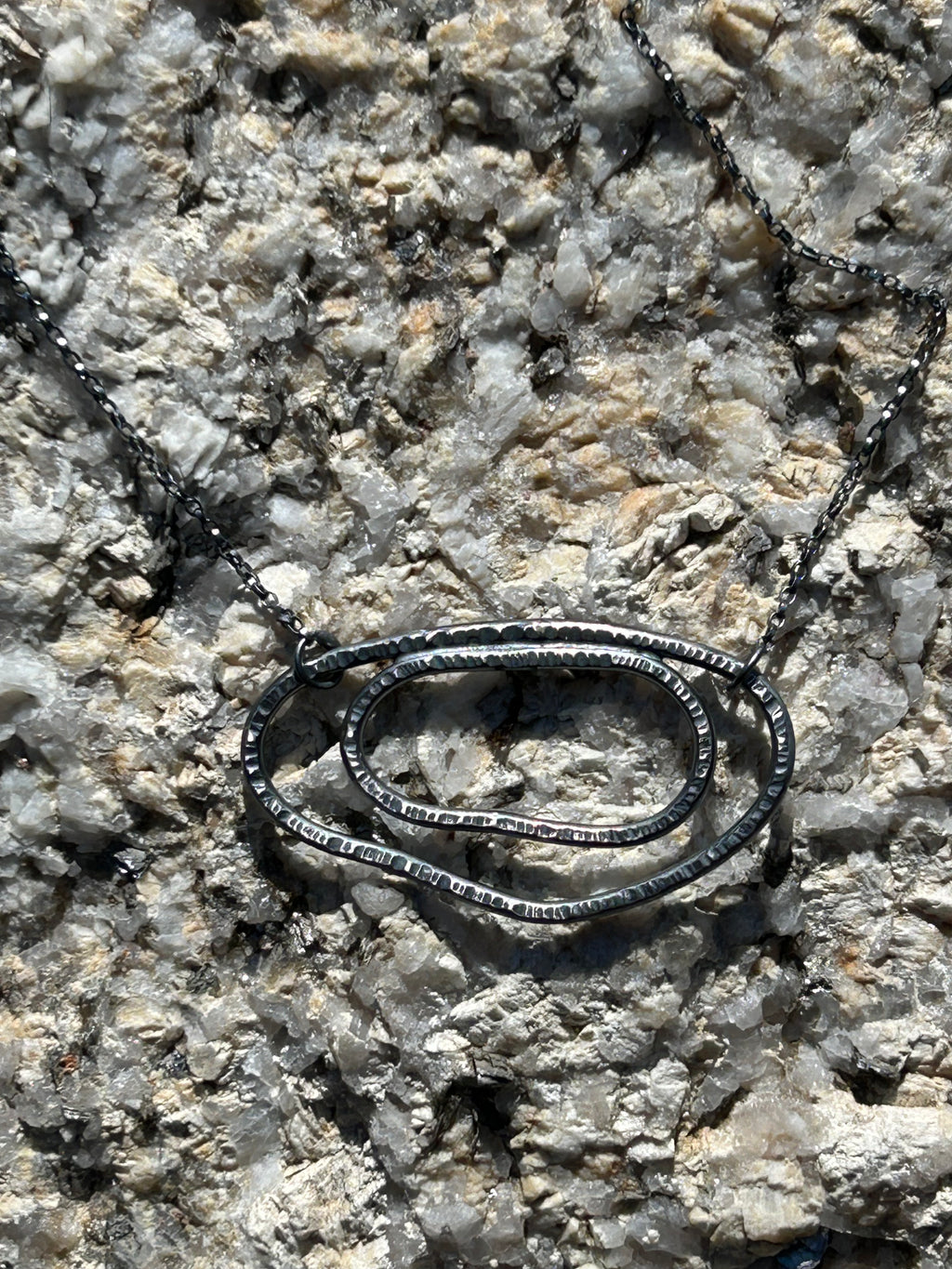 Irregular Rings Necklace
