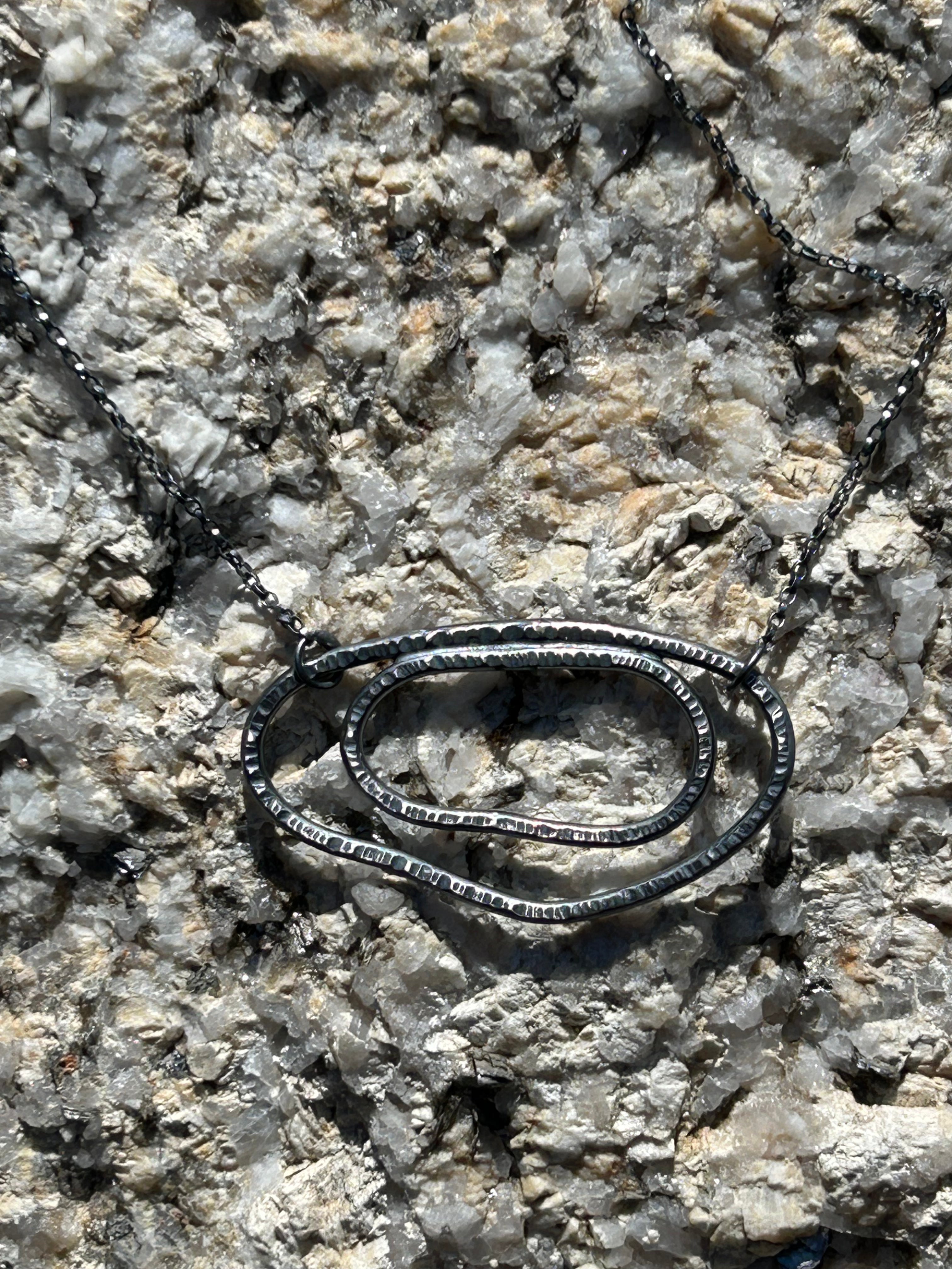 Irregular Rings Necklace