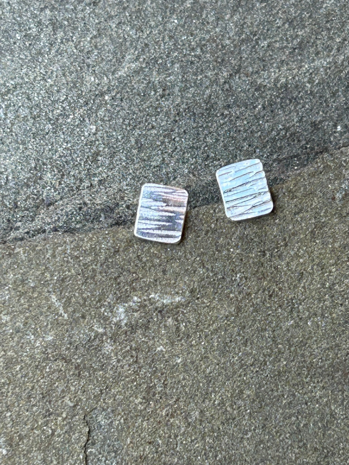 Leaf Texture Studs