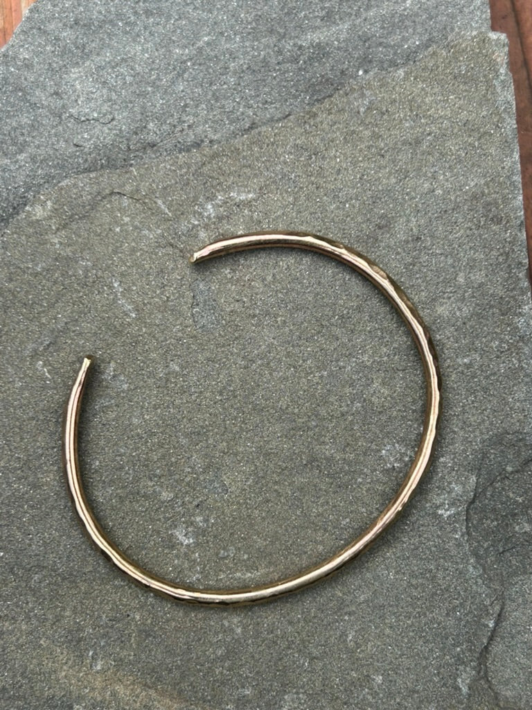 Hammered Bracelet Brass - Narrow