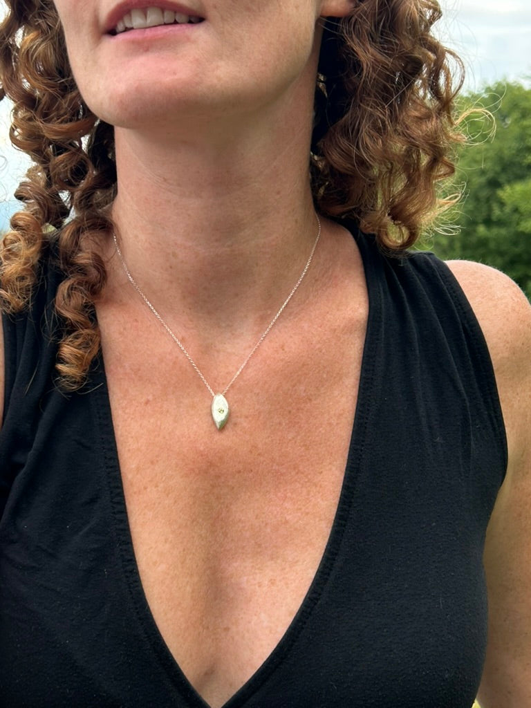 Pod Necklace