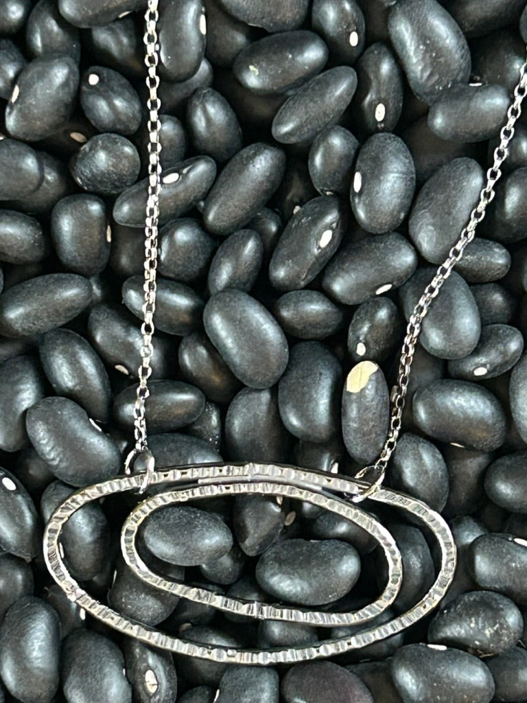 Irregular Rings Necklace