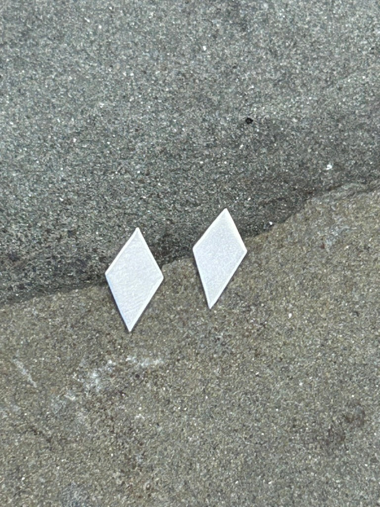 Kite Studs